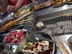 -马路牙子烧烤音乐酒馆(望京店)