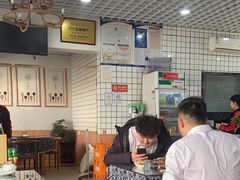-八两八金·莱芜特色炒鸡(市南漳浦路店)
