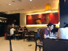 大堂-必胜客(余姚五彩城店PH店)