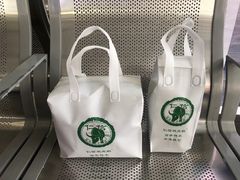 -仁信双皮奶(广州南站店)