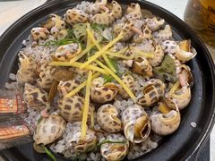 -覃记海鲜美食餐厅