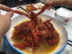 黄焖小龙虾-龙虾奇迹(大华三路店)