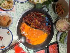 -鸿姐老火锅(静安店)