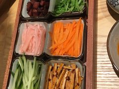 -俏凤凰(美林M·LIVE天地东座店)