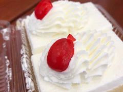 鲜奶小方蛋糕-红宝石·鲜奶小方·海派西点房(南丹店)