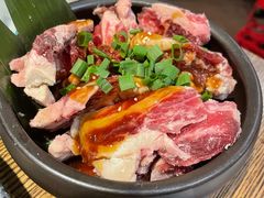 -鑫釜山海鲜烧烤(鑫丰国际店)