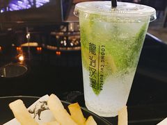 -龙治汉堡(中华城店)