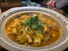 -魏铭鱼头捞饭(晋阳路店)