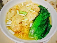 蟹子云吞汤面-来龙里 精致 东南亚餐室(万象城店)