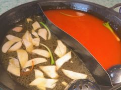 -鸿姐老火锅(疁城新天地店)