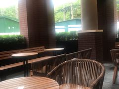 -星巴克(红房子店)