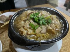 酸菜白肉-砂锅店