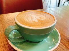 燕麦奶拿铁-wagas(暖山店)