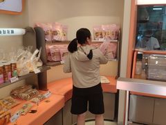-顶东面包花园·生日蛋糕(香榭丽店)