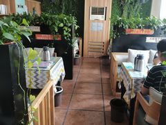 -咖啡人·融合餐厅(万达环宇店)