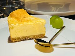 -MONICH牛排融合餐厅(和义大道购物中心店)