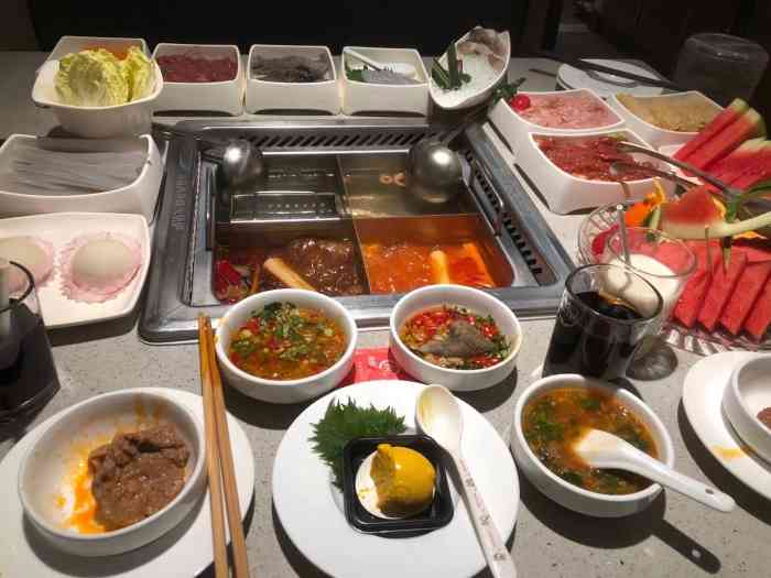 海底捞火锅(汕头群光广场店)-"跨年夜去的海底捞,那时候想着应该晚一