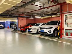 -上海来福士广场-停车场