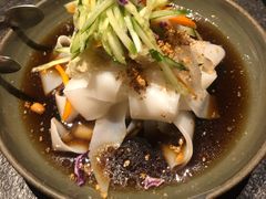 羊毛工镇凉皮-丝路金桃·新疆菜(徐汇店)