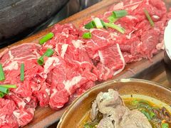 -贵厨酸汤牛肉(花果园国际中心店)