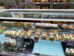 -白玉兰食品(中山公园龙之梦店)