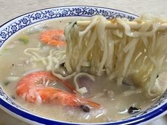 海鲜加目鱼煮面-一路飘香面馆