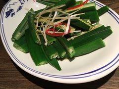 -童年小筑餐厅(申花路店)