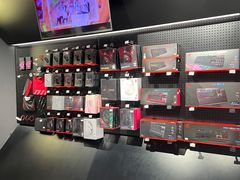 -ROG玩家国度(美罗城店)