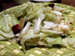 手撕莲白-茶花妹子云南餐厅(北大店)