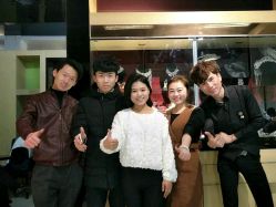 -完美新娘婚纱摄影