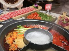 -热火朝天鲜切牛肉火锅(南强街巷店)