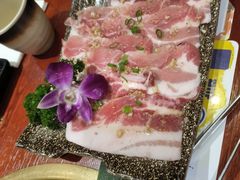 -喜牛烧肉酒场·黑金店(威高广场店)