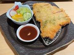 -越光米贩精致料理餐厅(金鹰店)