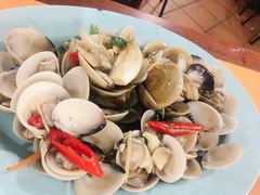 -班赞海鲜市场胖阿姨加工点