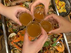 -老东镇啤酒屋海鲜加工·蒸汽海鲜·海鲜烧烤(台东店)
