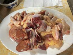-广味炭炉鸡煲(宝业路分店)