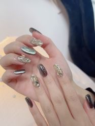 -芊屿芊浔美甲