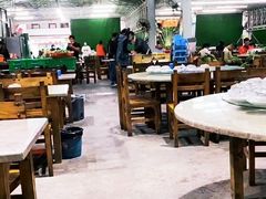 大堂-四川小胡子海鲜(丁村万人海鲜广场店)