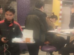 -麦当劳(杭州三花国际店)