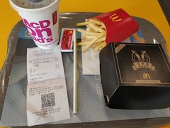 -麦当劳(伟城广场店)