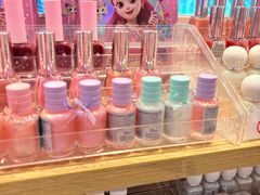 -名创优品(万达广场河东店)