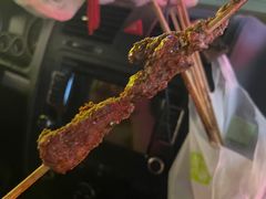-劳动公园新疆人烤腰子