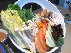 -享月汤皇·海鲜小火锅·聚会(曲江创意谷店)