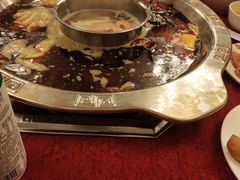 -山城年华老火锅(玉林店)