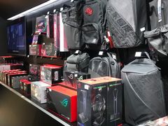 -ROG玩家国度(美罗城店)