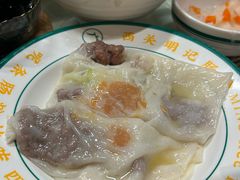 咸蛋黄牛肉肠粉-西关明记肠粉(荔枝湾店)