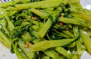Sambal Stir-Fried Water Spinach