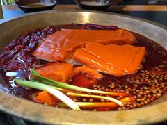 -王婆乔鲜鱼自助火锅(蜀汉路店)