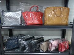 -IRENCE伊琳丝奢侈品皮具护理(二手鉴定世界广场店)