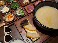 -银米·云南传统过桥米线(双廊黑金冠店)